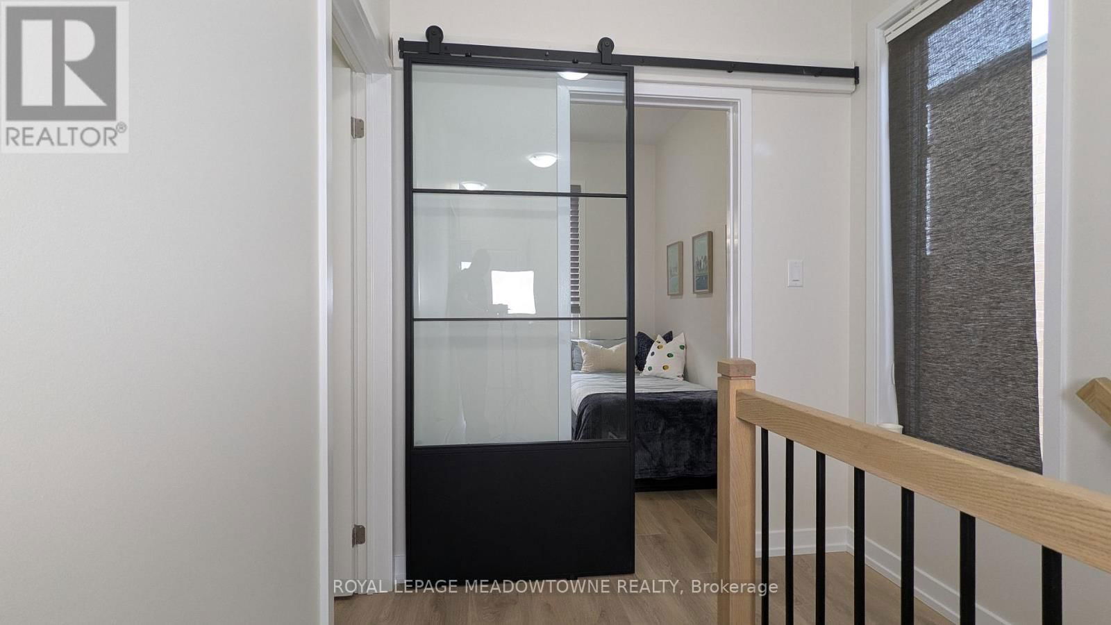 171 HUGUENOT ROAD Image 22