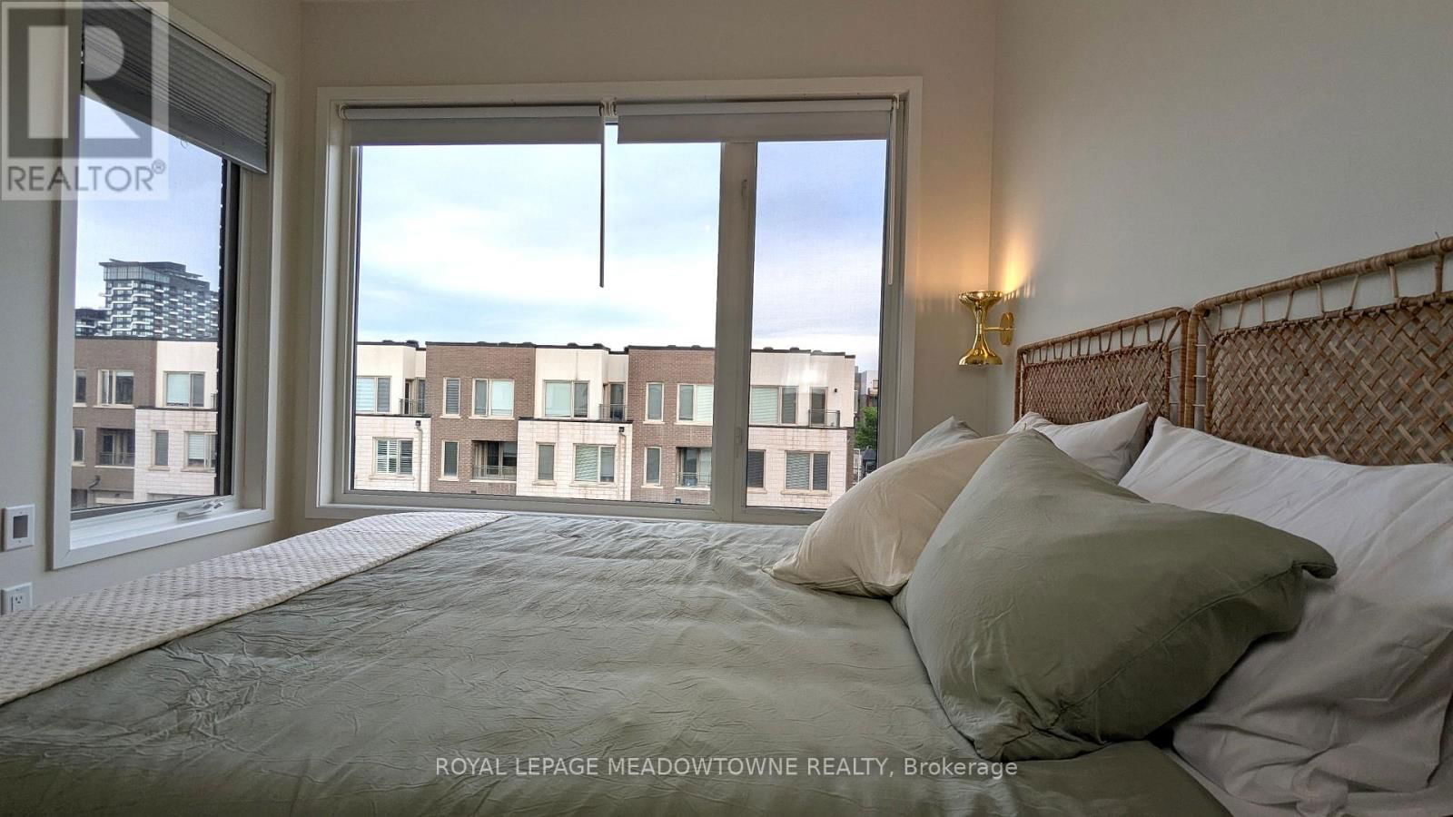 171 HUGUENOT ROAD Image 27