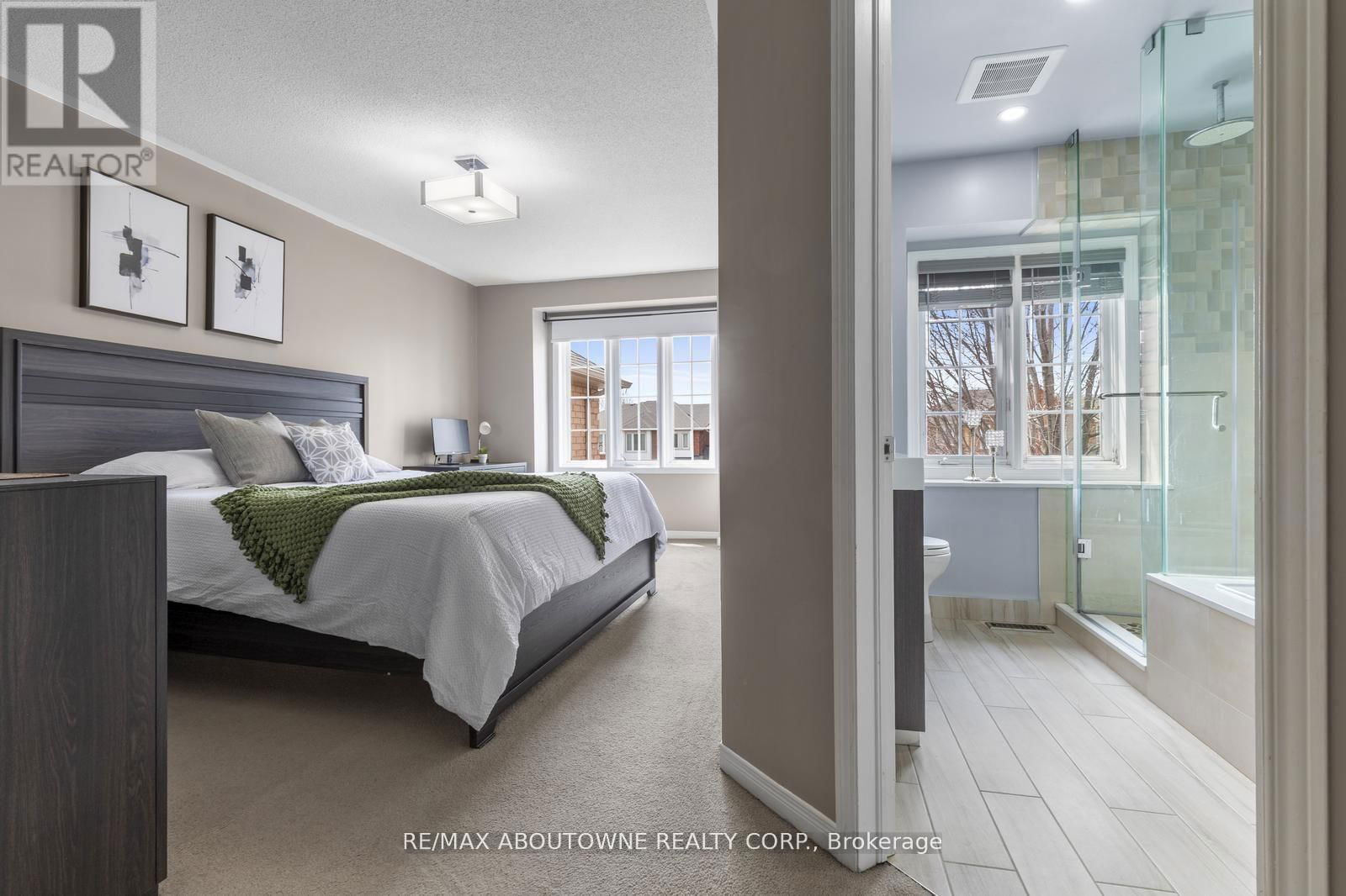2149 SHORNCLIFFE BOULEVARD Image 15