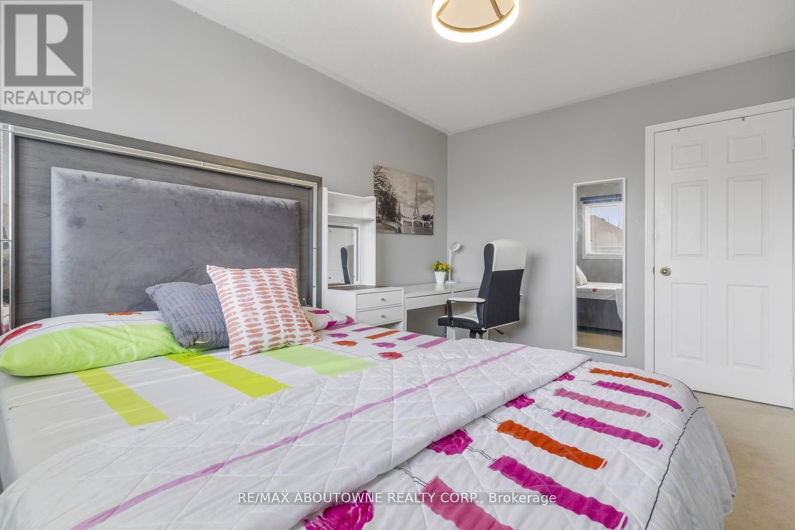 2149 SHORNCLIFFE BOULEVARD Image 18