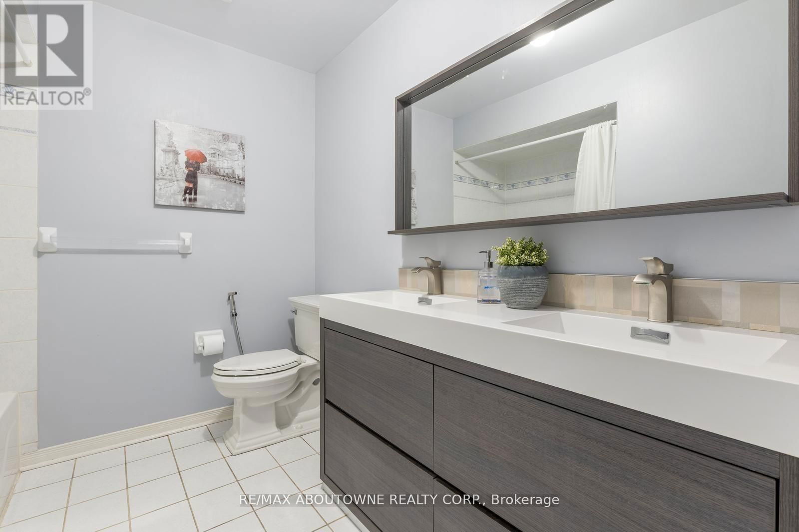 2149 SHORNCLIFFE BOULEVARD Image 19