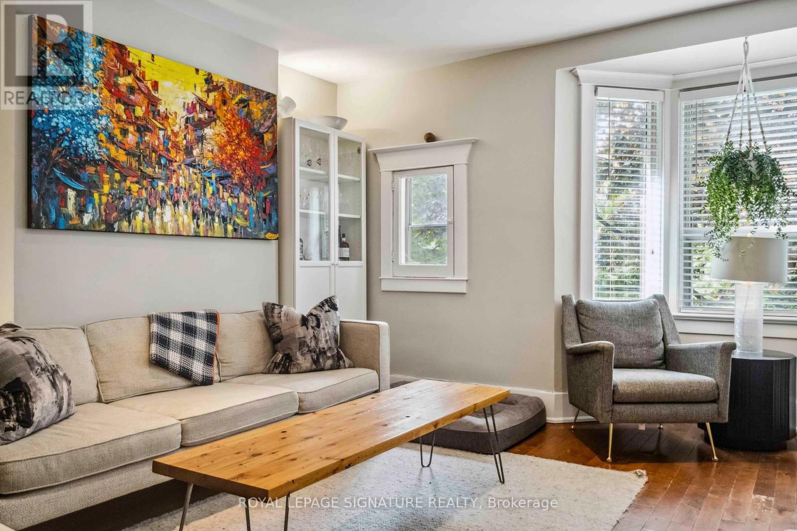 Upper - 50 GALLEY AVENUE Image 20