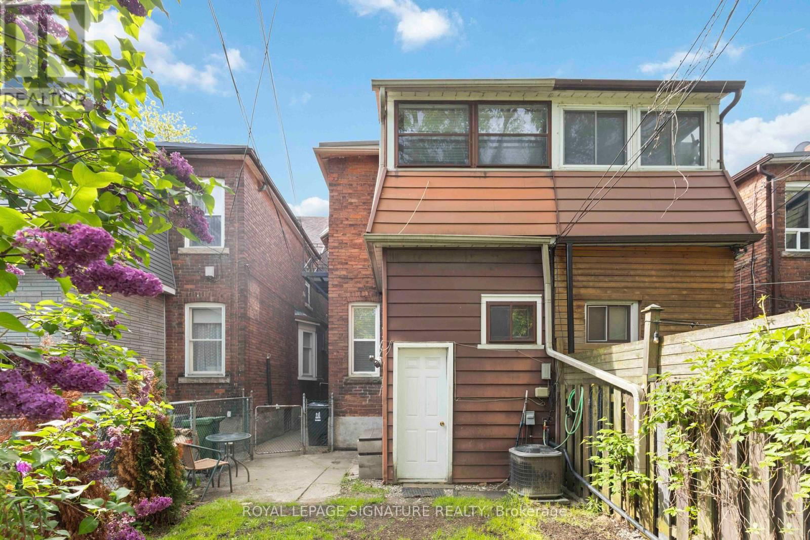 Upper - 50 GALLEY AVENUE Image 25