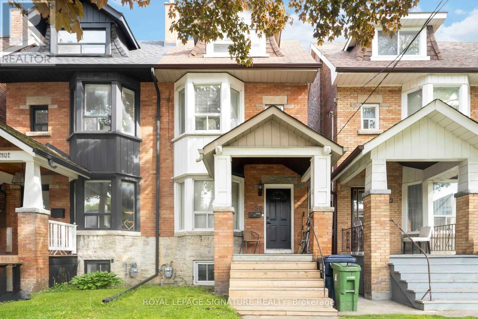 Upper - 50 GALLEY AVENUE Image 3