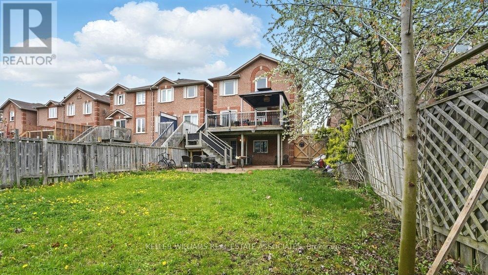 599 ASHPRIOR AVENUE Image 36