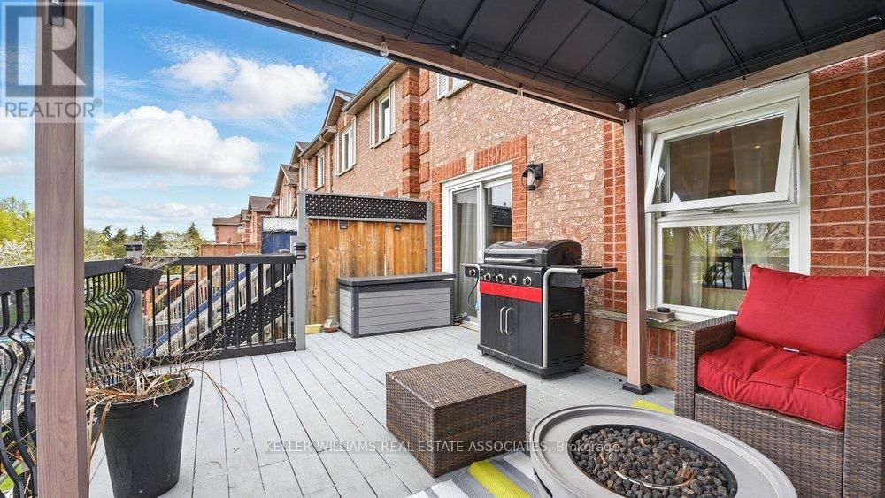 599 ASHPRIOR AVENUE Image 39