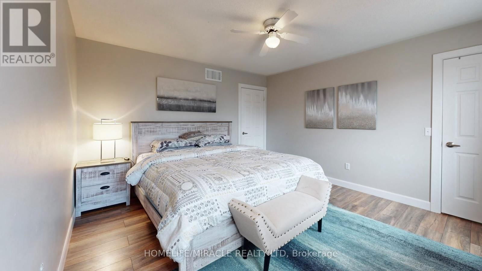 126 MOWAT CRESCENT Image 21
