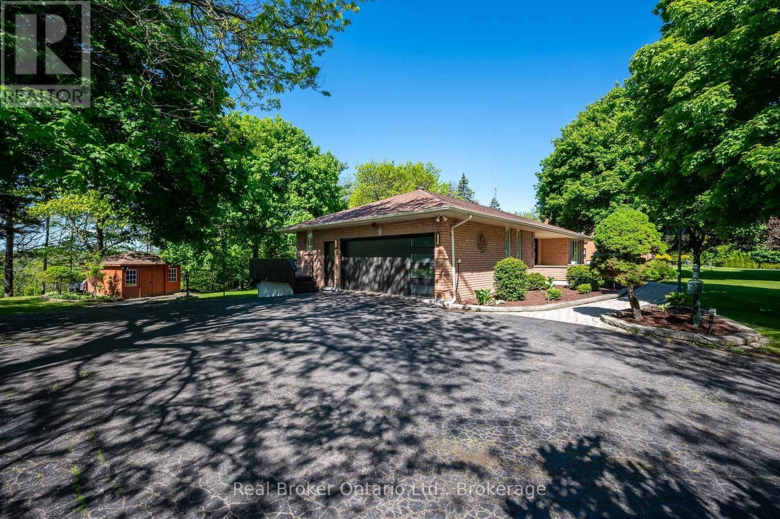 10158 OLD PINE CREST ROAD Image 11