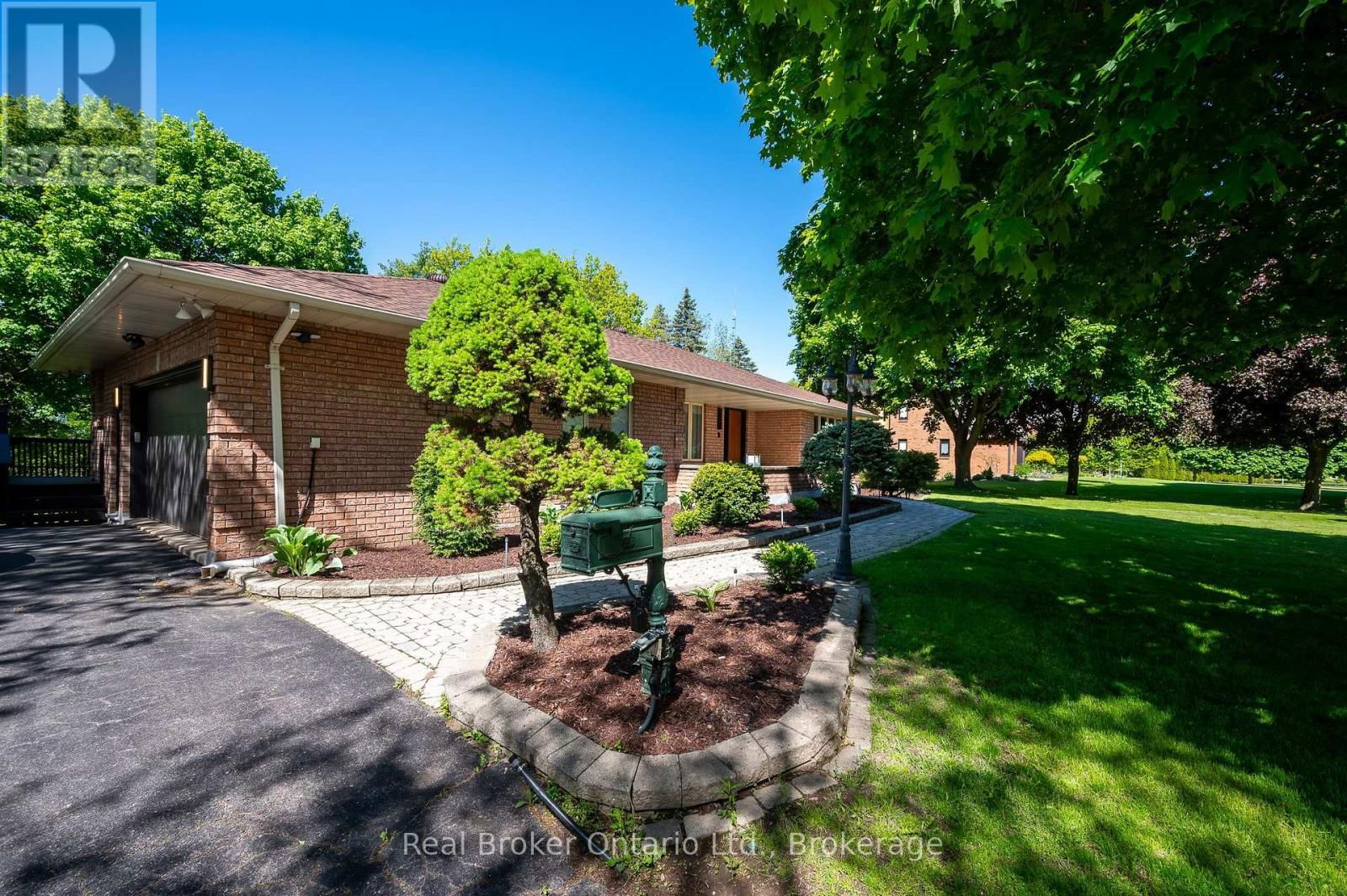 10158 OLD PINE CREST ROAD Image 12