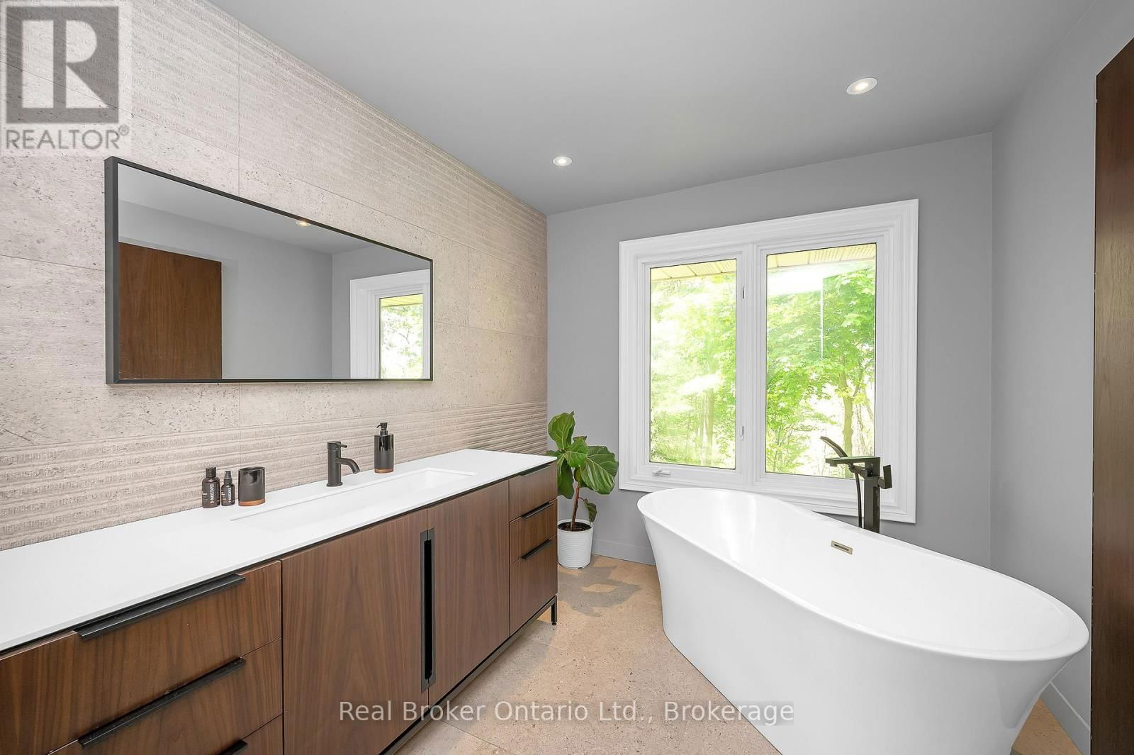 10158 OLD PINE CREST ROAD Image 35