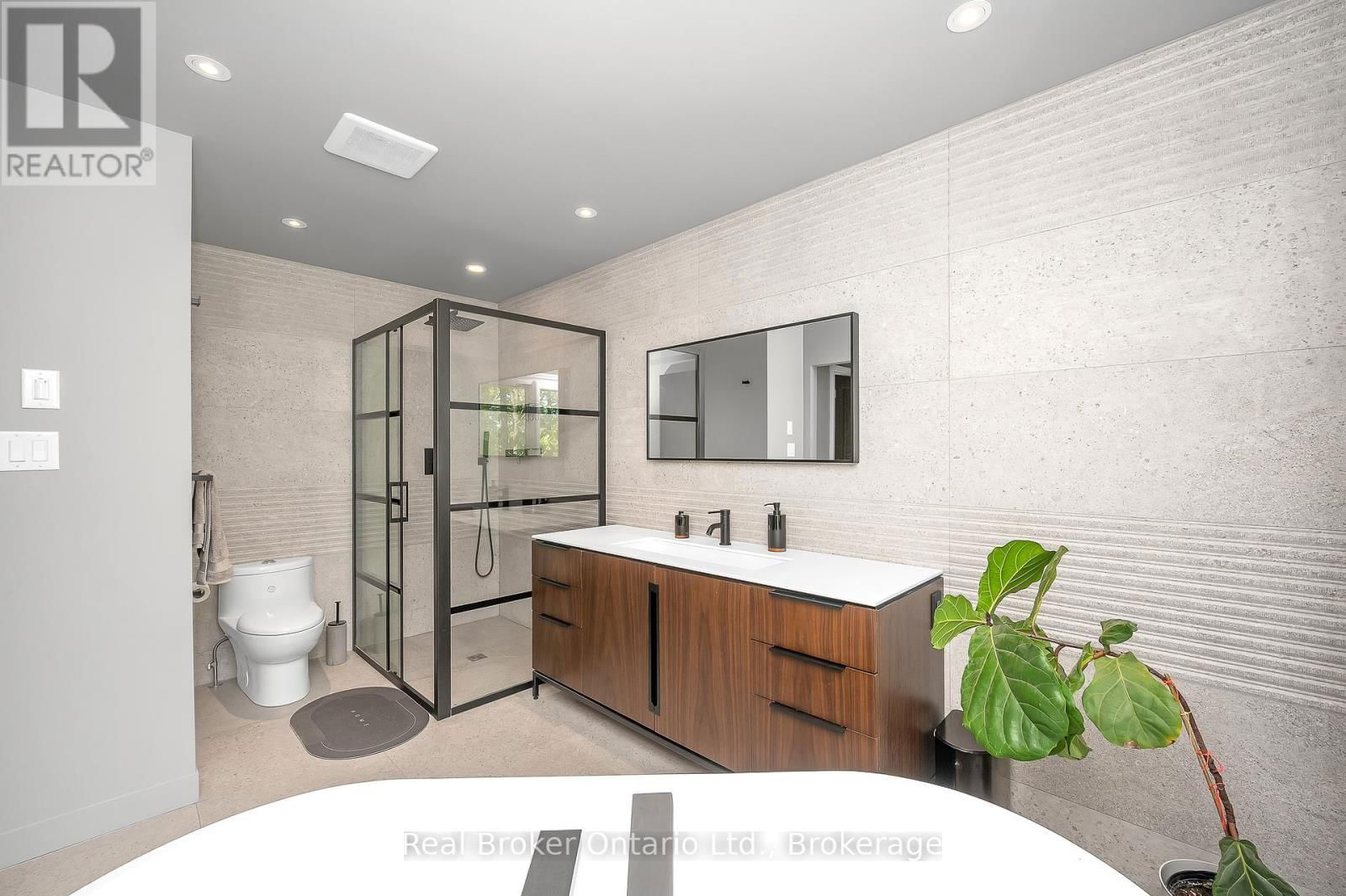 10158 OLD PINE CREST ROAD Image 36