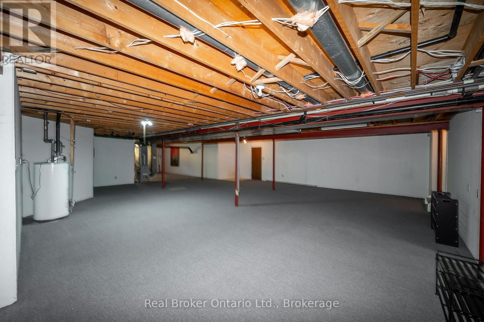10158 OLD PINE CREST ROAD Image 42