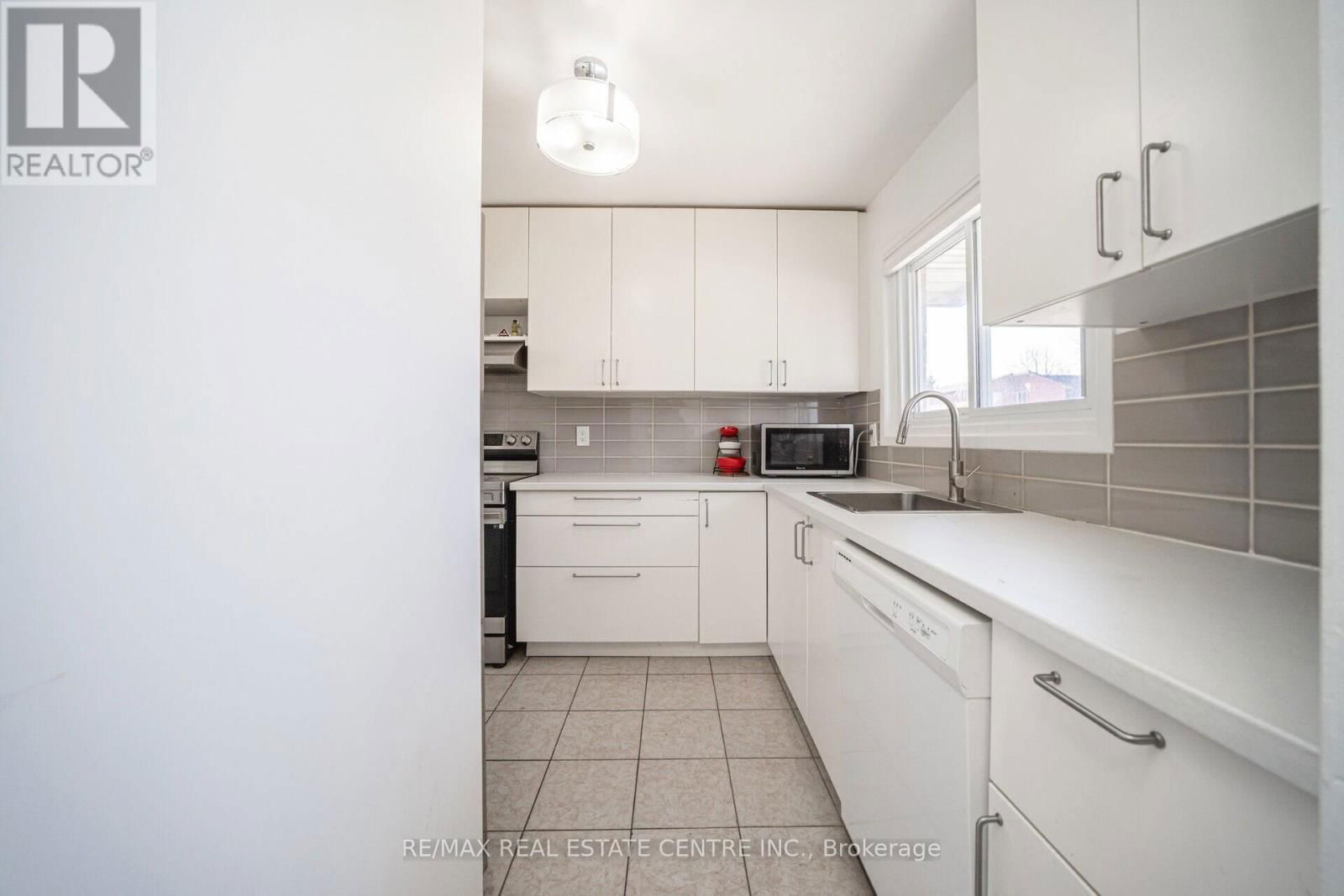24 JACKMAN DRIVE Image 22