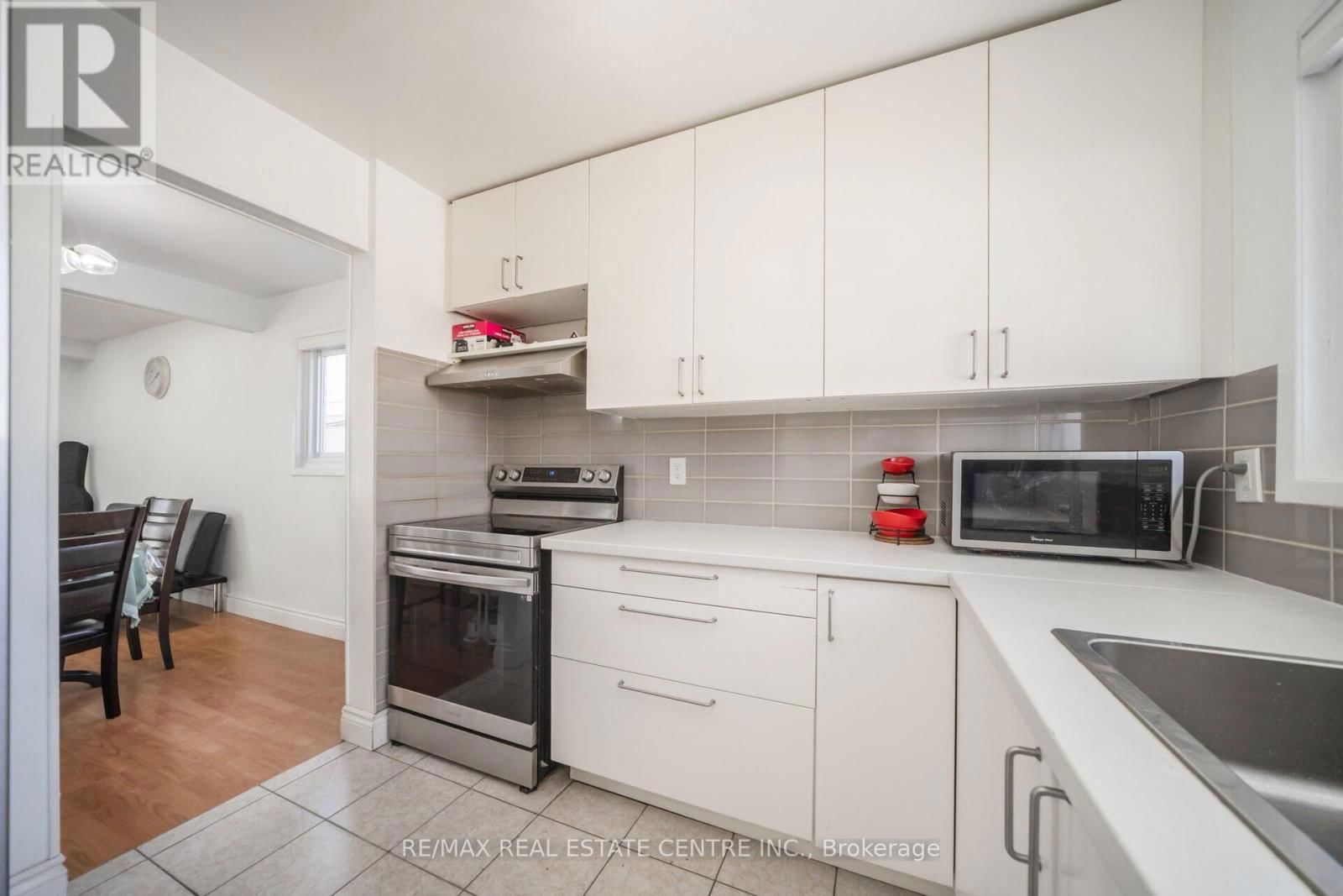 24 JACKMAN DRIVE Image 23