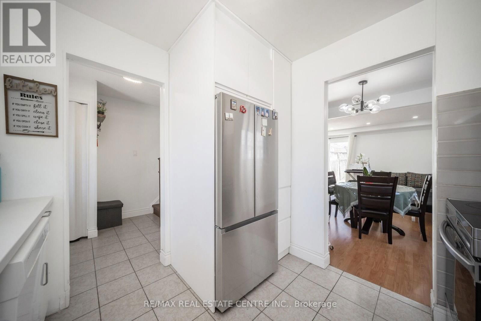 24 JACKMAN DRIVE Image 24