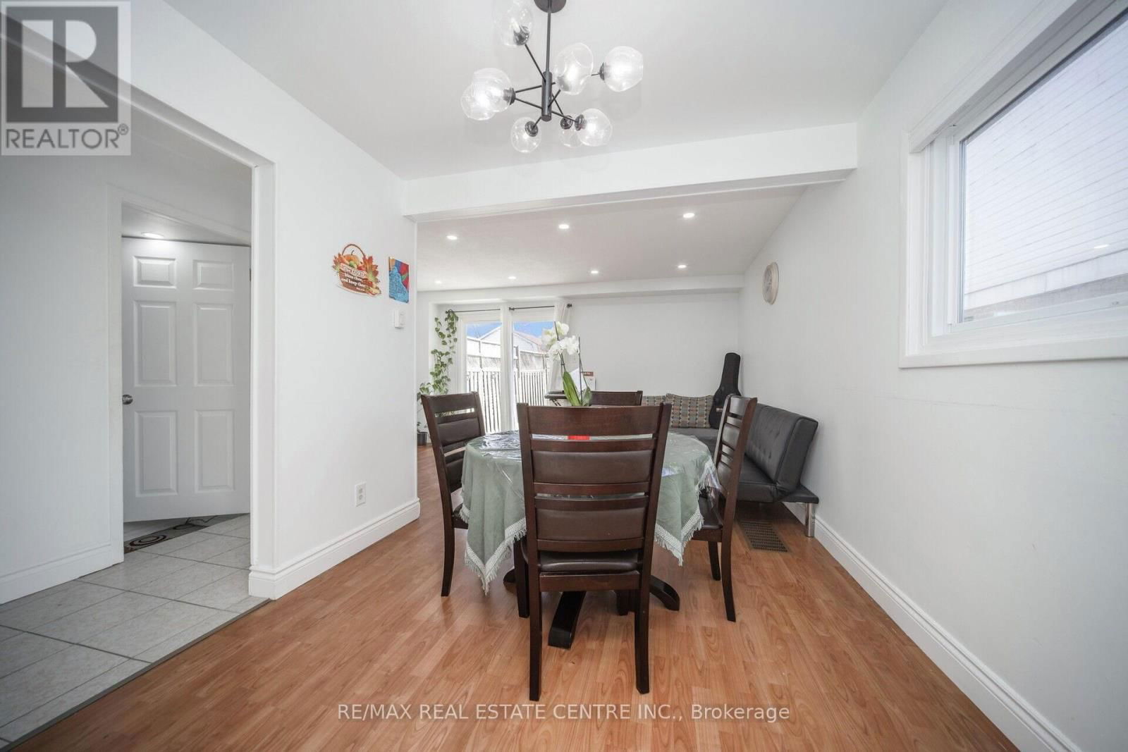 24 JACKMAN DRIVE Image 29