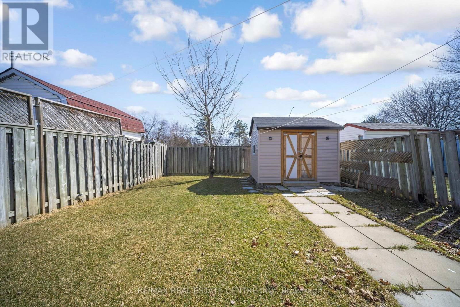 24 JACKMAN DRIVE Image 46