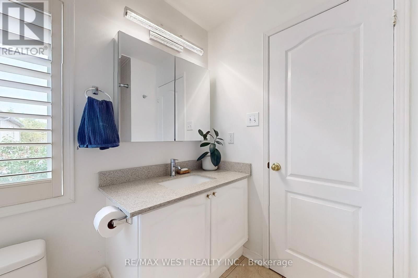 5352 DRYDEN AVENUE Image 16