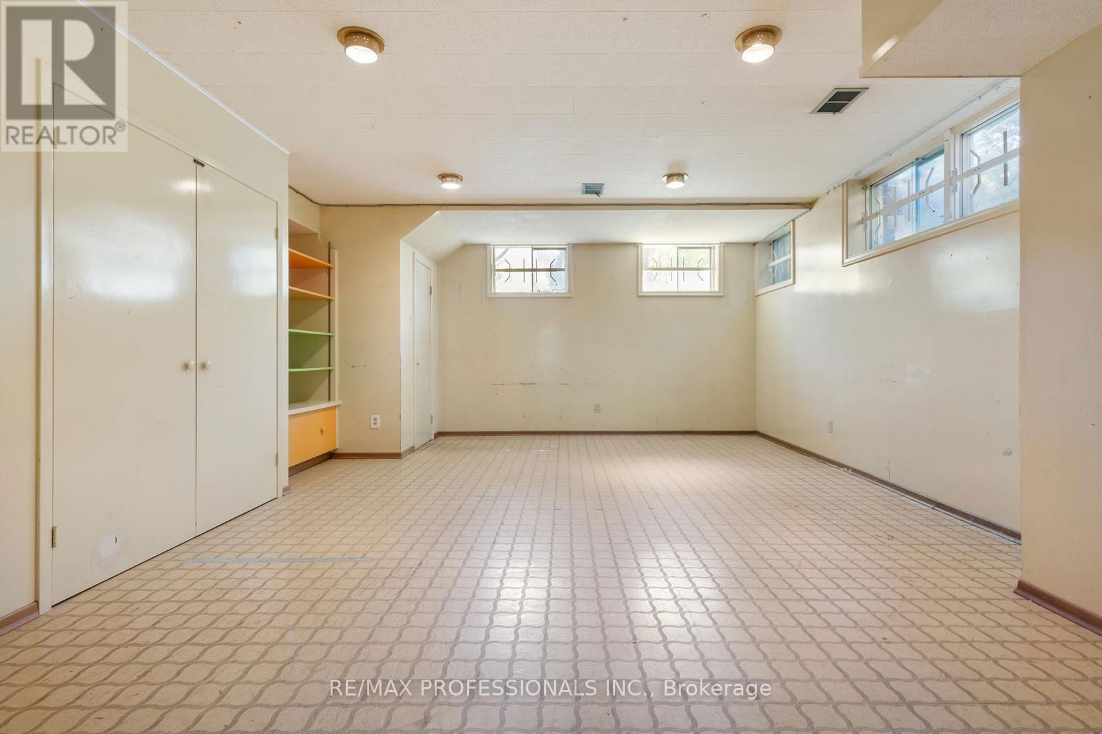 8 GLENDARLING ROAD Image 26