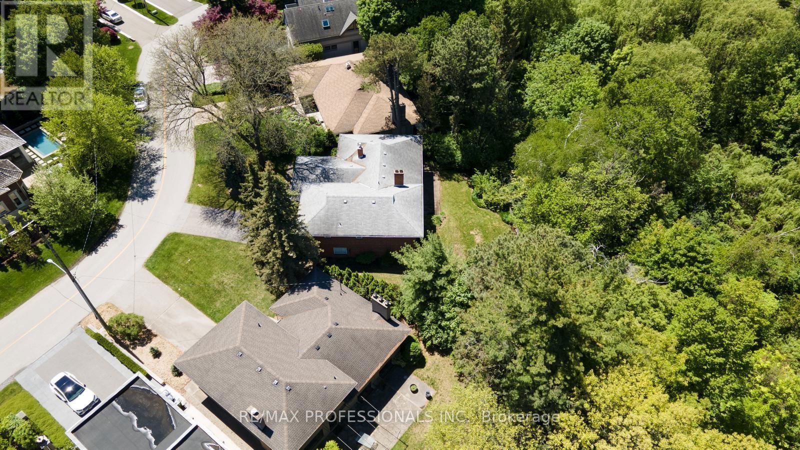 8 GLENDARLING ROAD Image 33