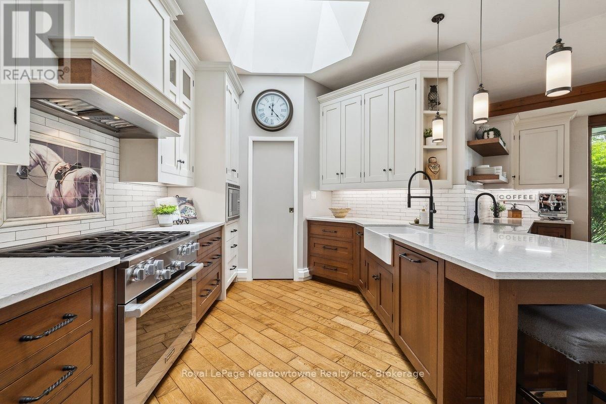 10632 FIFTH LINE Image 13