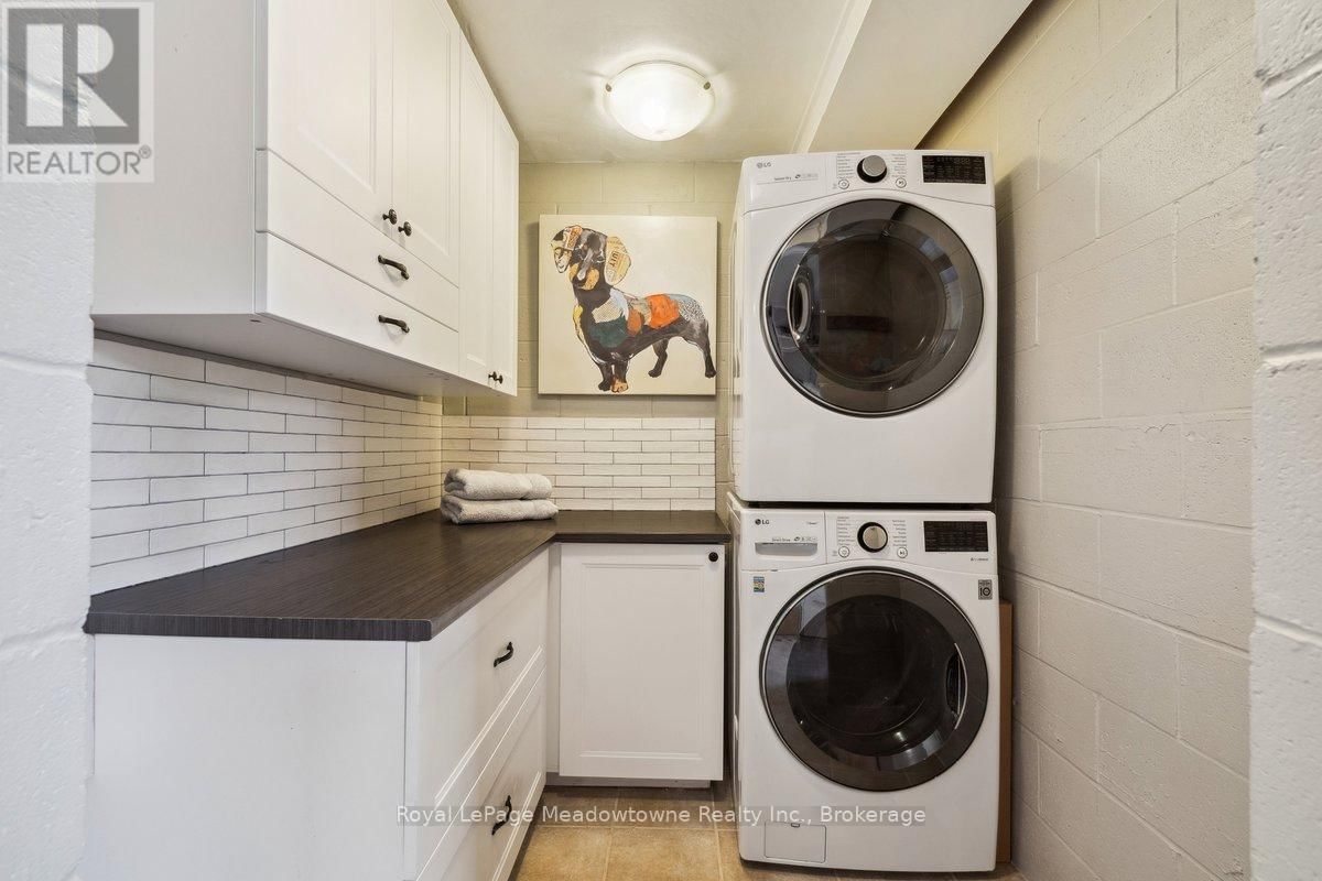 10632 FIFTH LINE Image 23
