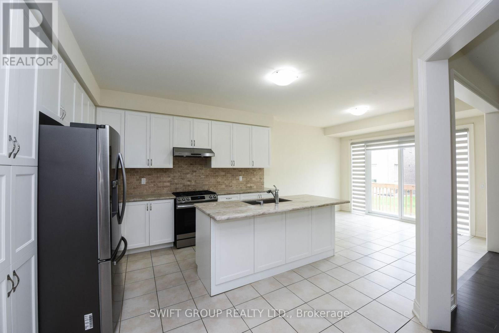 Upper - 24 DOTCHSON AVENUE Image 11