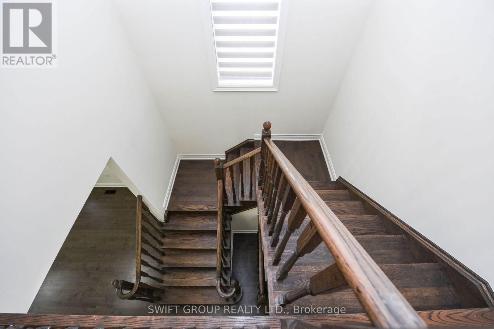 Upper - 24 DOTCHSON AVENUE Image 14