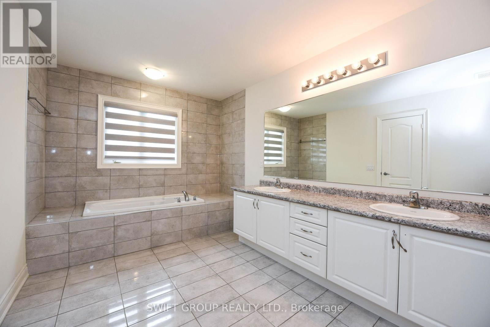 Upper - 24 DOTCHSON AVENUE Image 17