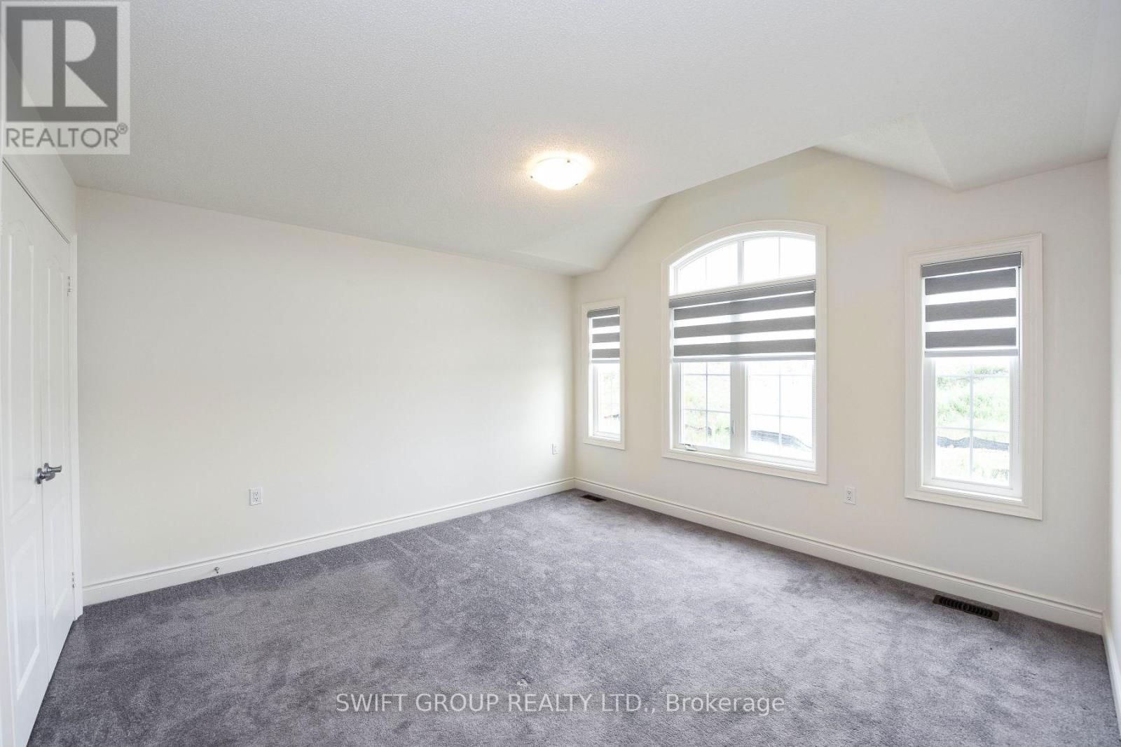Upper - 24 DOTCHSON AVENUE Image 23