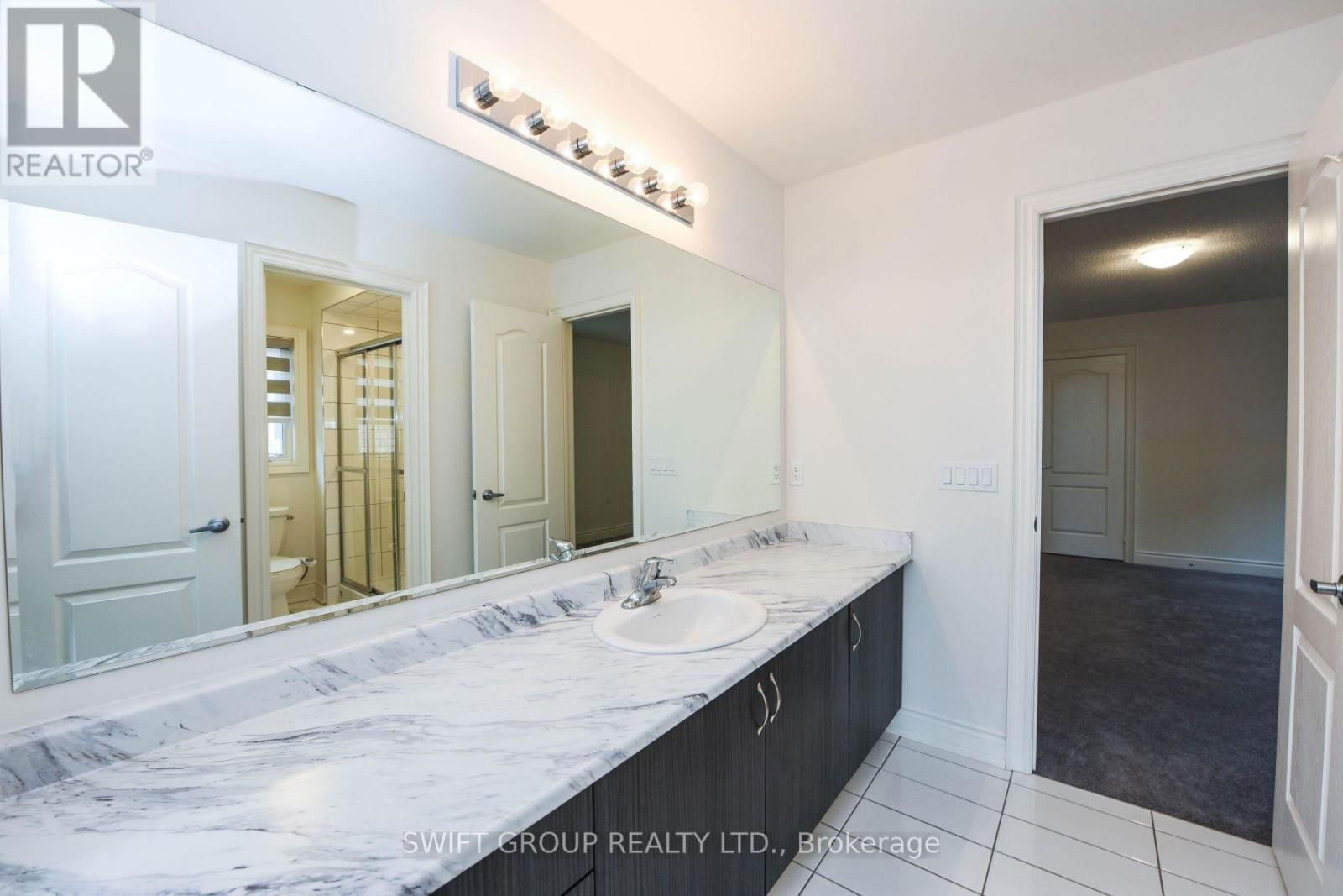 Upper - 24 DOTCHSON AVENUE Image 24