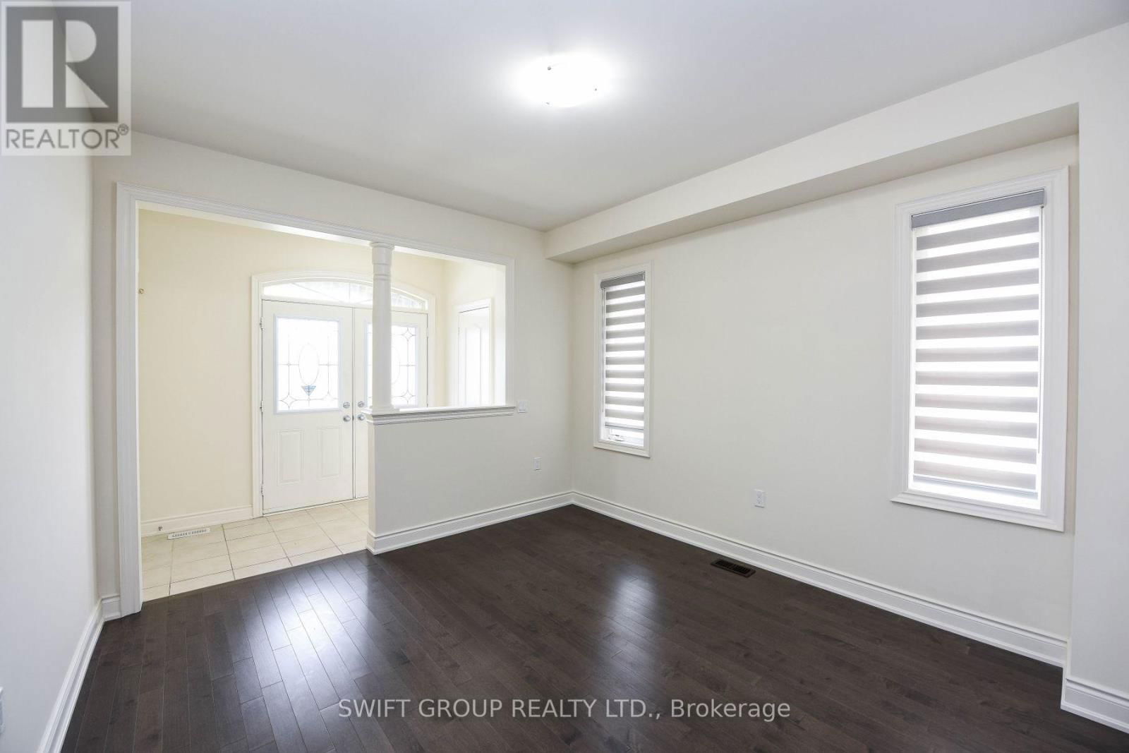 Upper - 24 DOTCHSON AVENUE Image 4