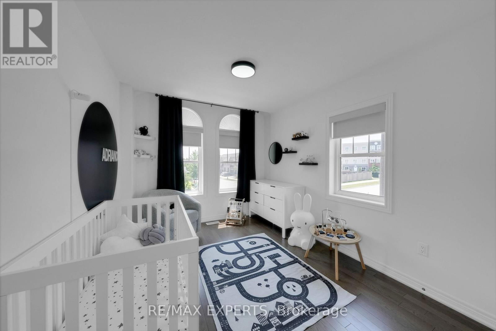 2 TORMORE ROAD Image 26