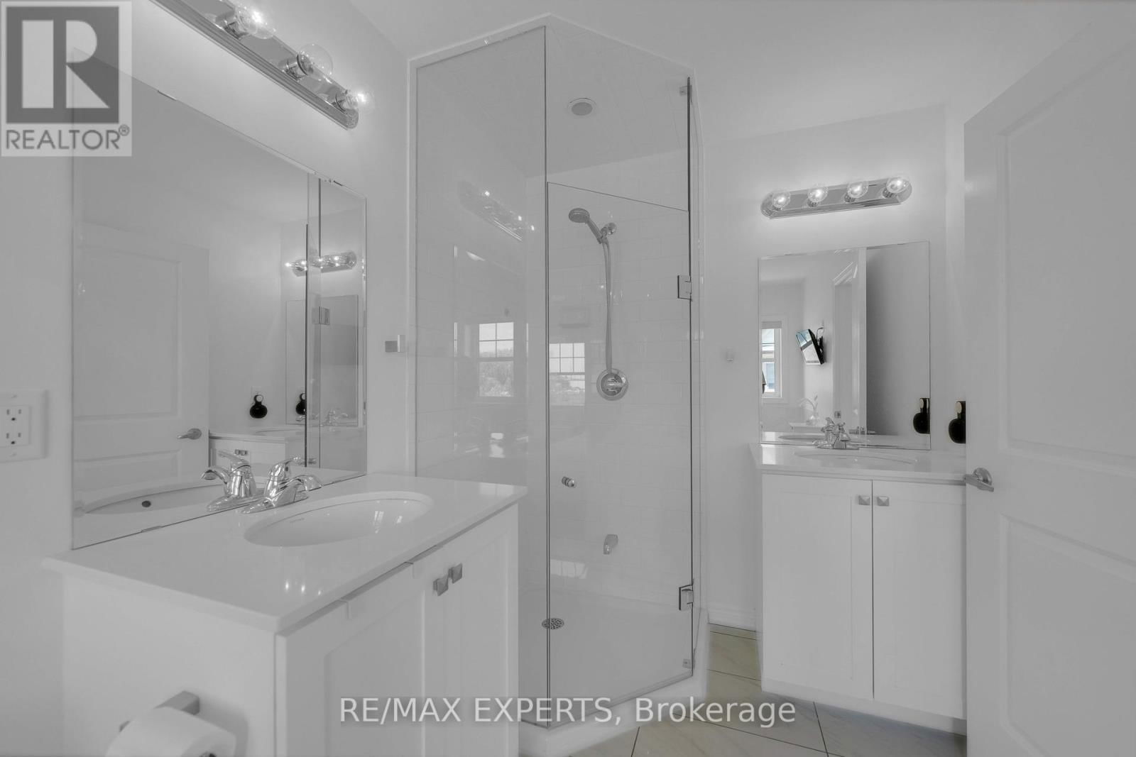 2 TORMORE ROAD Image 35