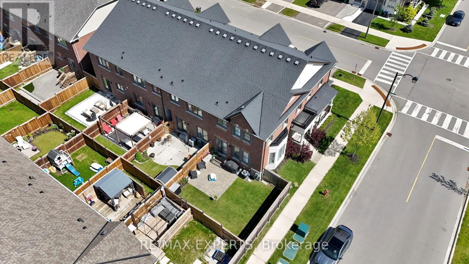 2 TORMORE ROAD Image 45