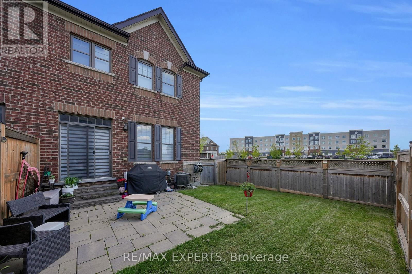 2 TORMORE ROAD Image 49