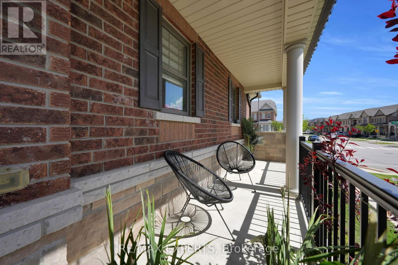 2 TORMORE ROAD Image 8