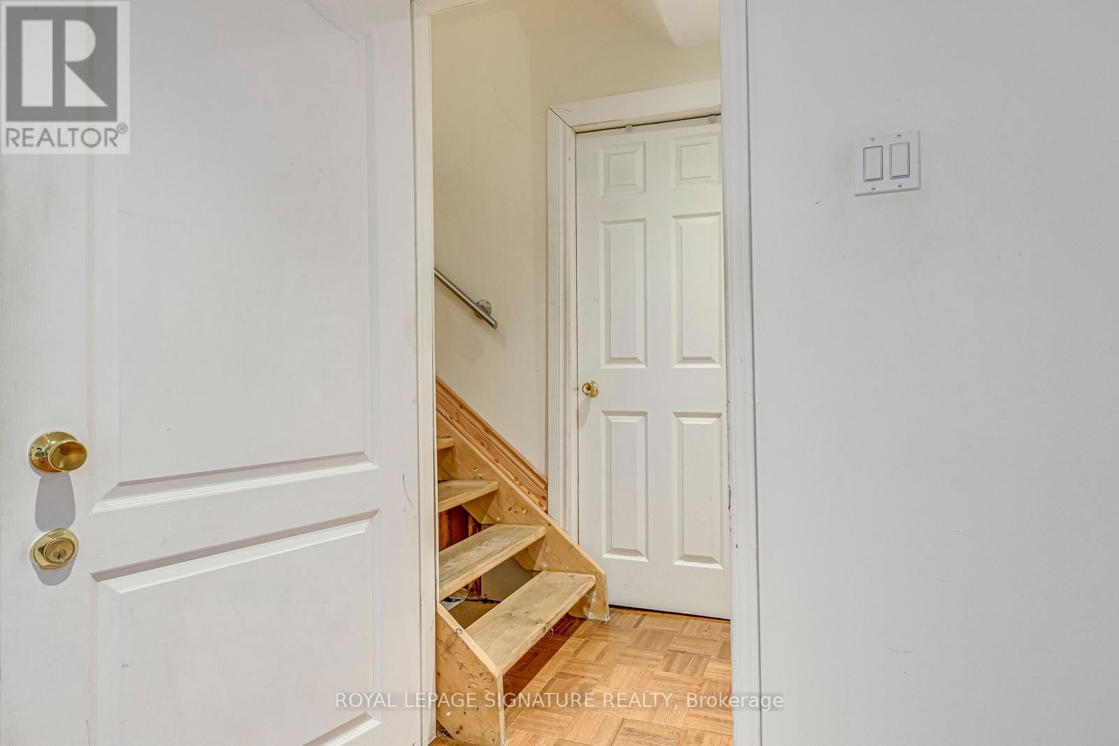 71 - 5659 GLEN ERIN DRIVE Image 21