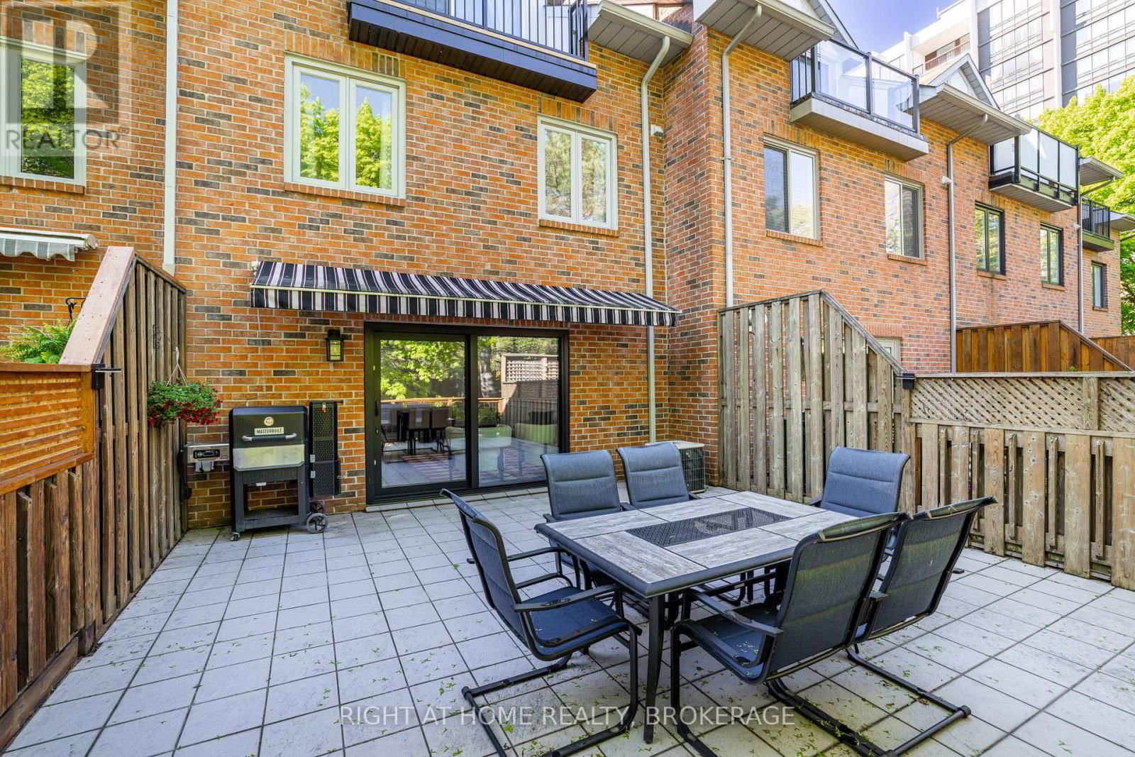67 WINDHAVEN PLACE Image 13