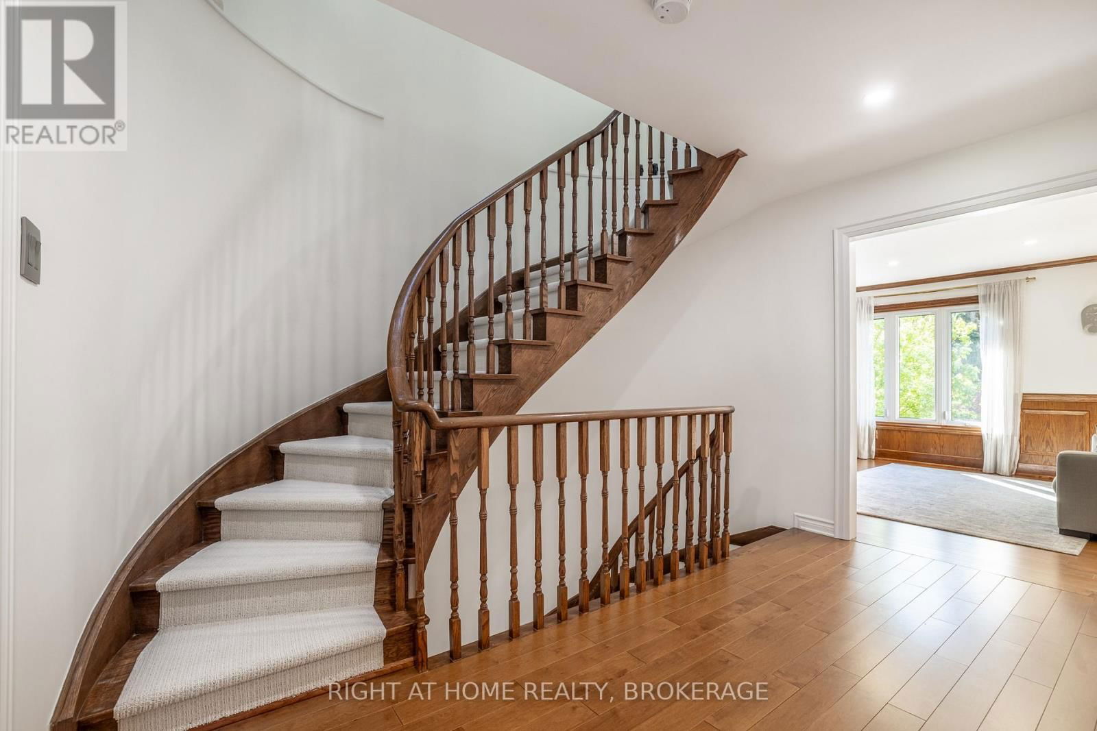 67 WINDHAVEN PLACE Image 15