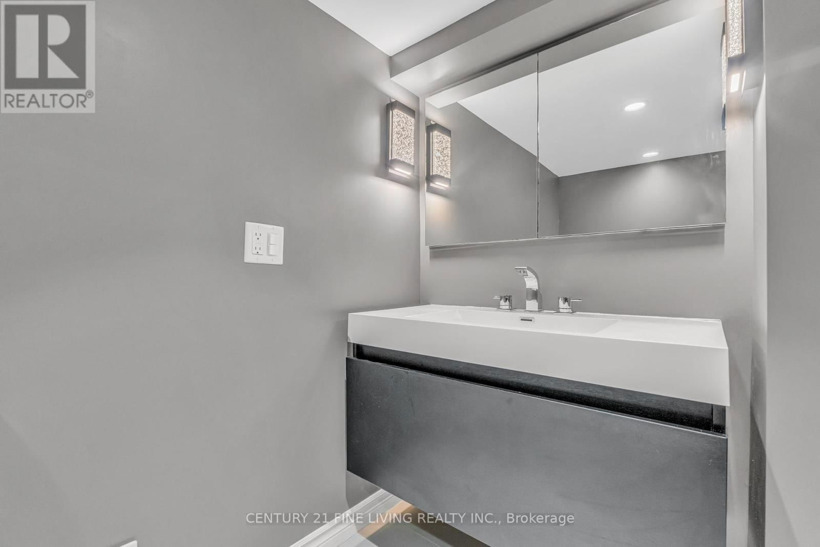 55 GRIERSON ROAD Image 32