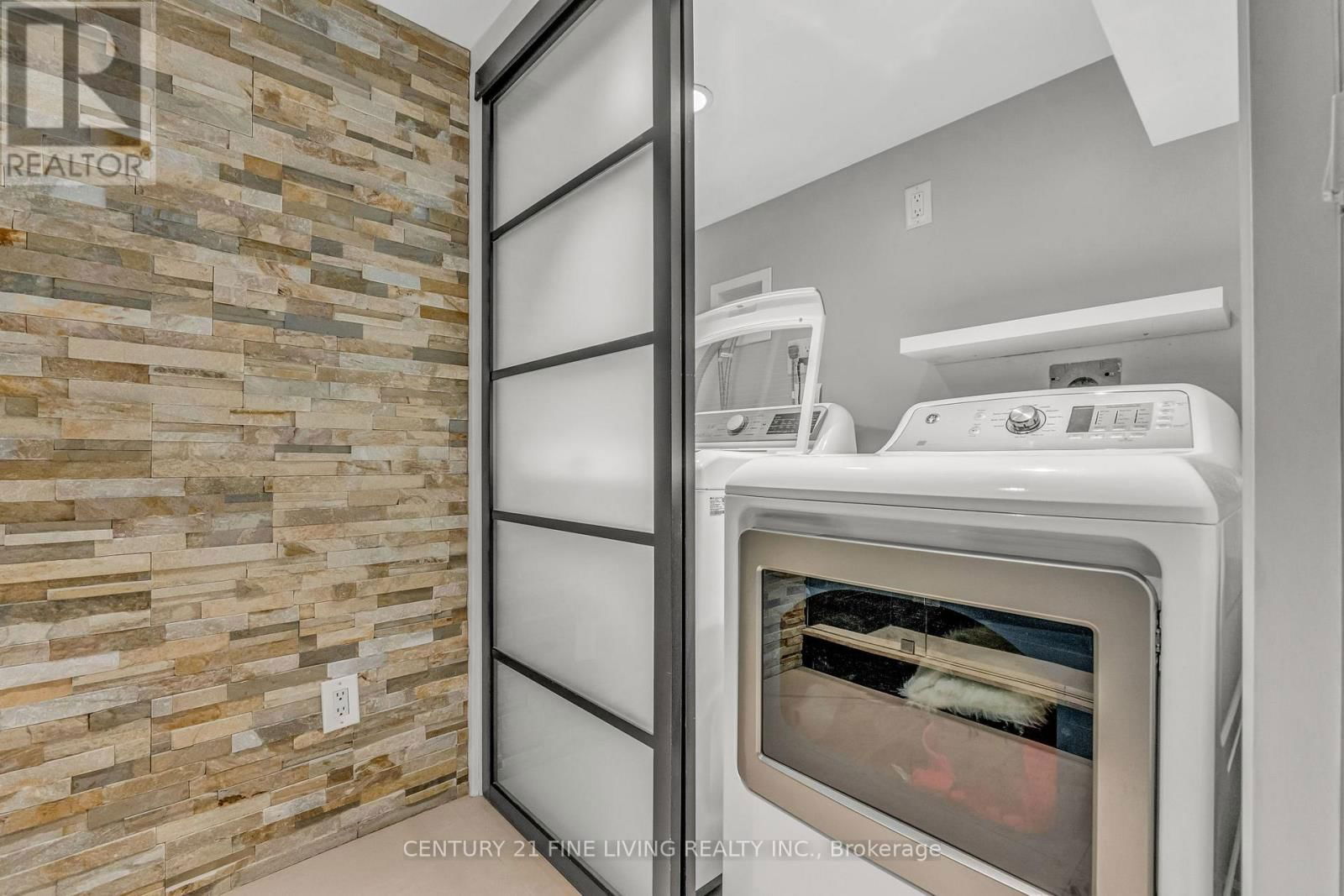55 GRIERSON ROAD Image 33
