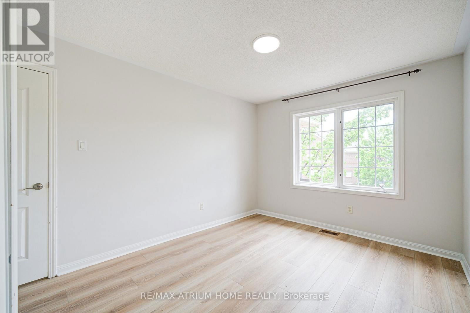 2293 OAKHAVEN DRIVE Image 25