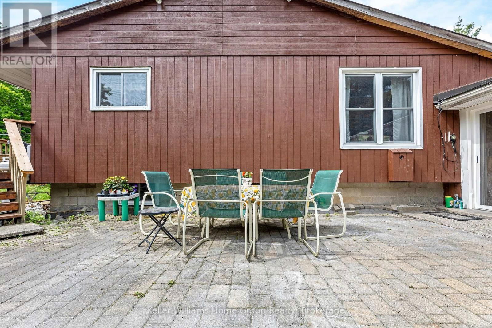 6628 17 SIDEROAD Image 26