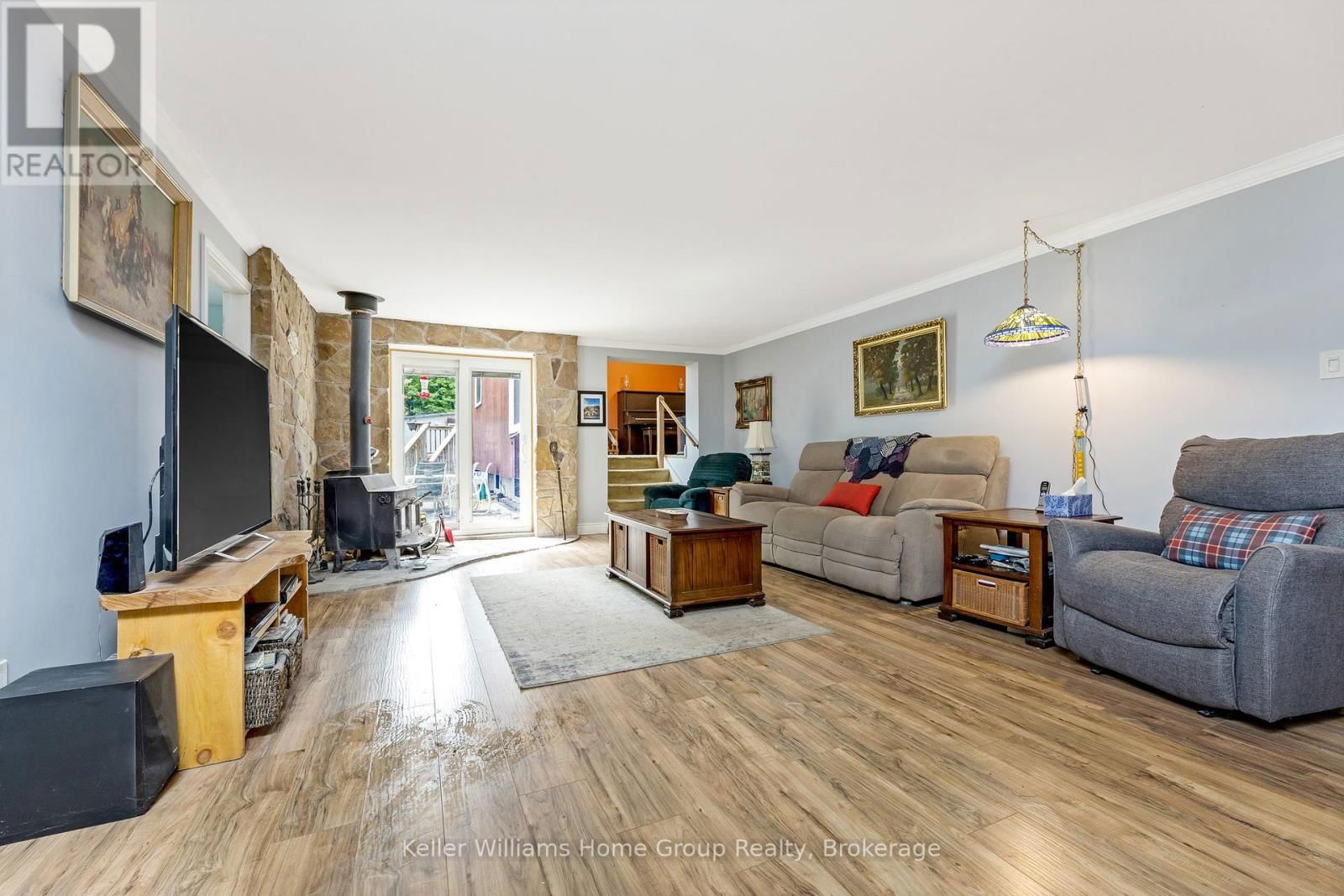 6628 17 SIDEROAD Image 9