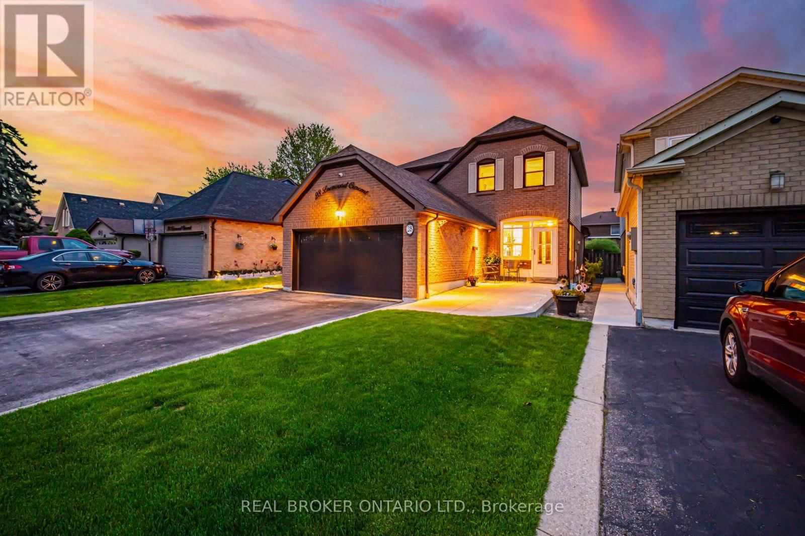 28 LACEWOOD CRESCENT Image 1