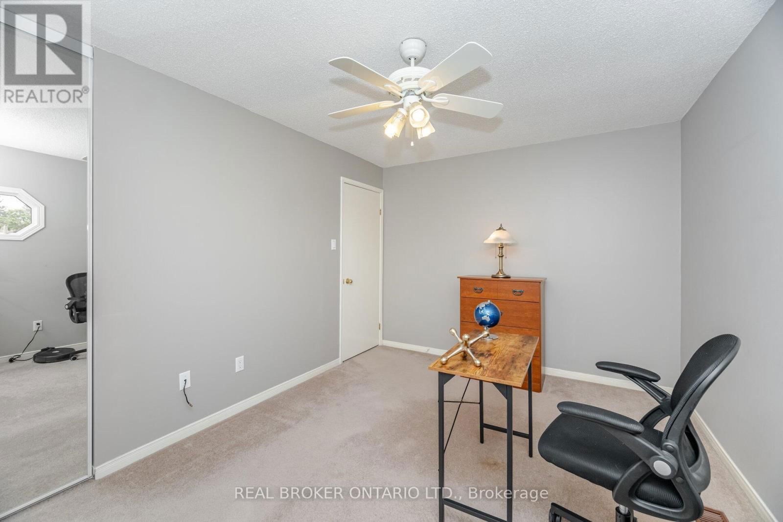 28 LACEWOOD CRESCENT Image 33