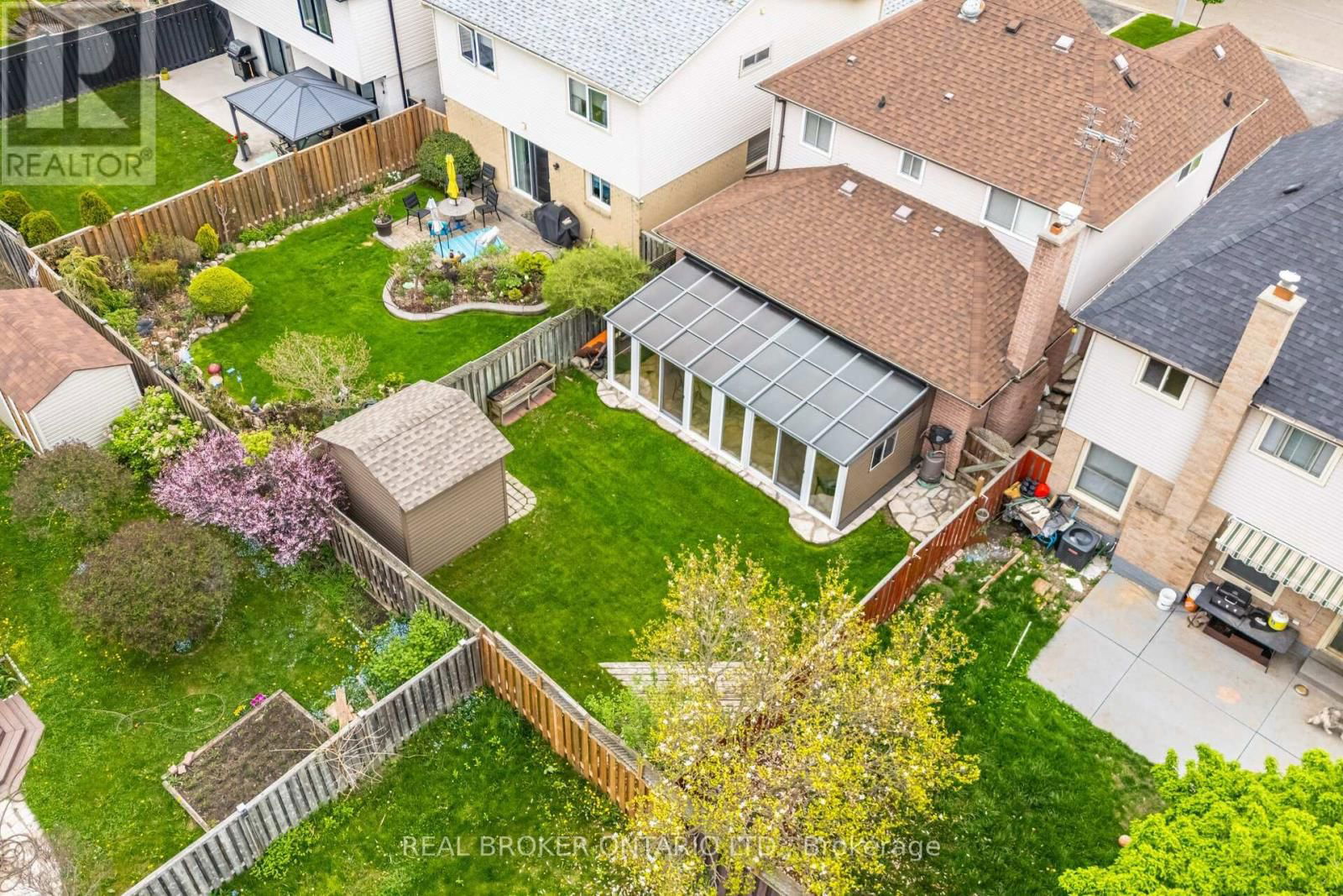 28 LACEWOOD CRESCENT Image 49