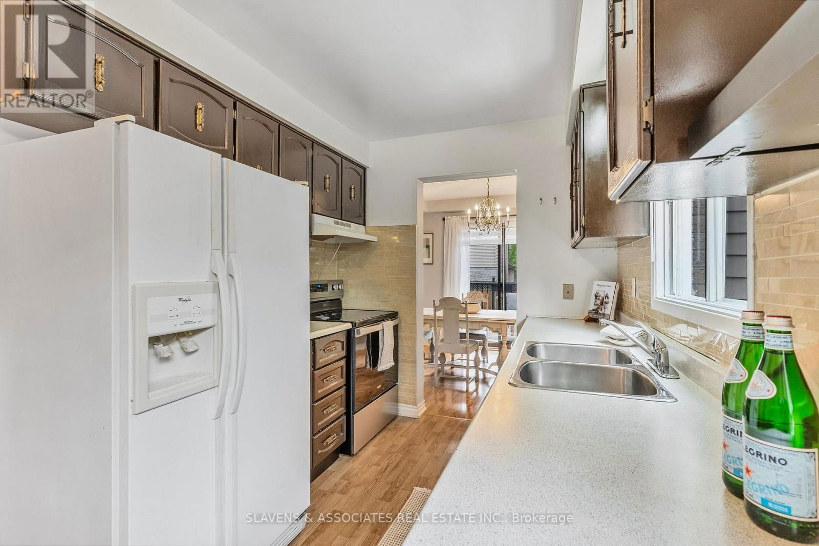 37 VODDEN STREET WEST Image 15