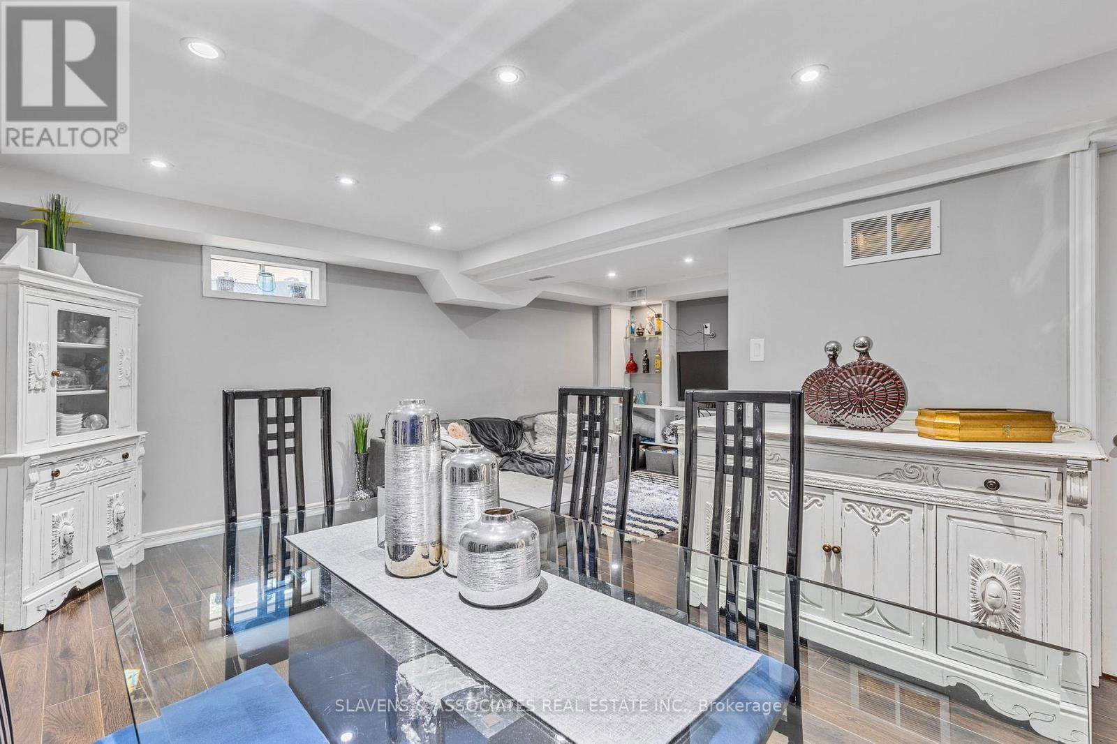 37 VODDEN STREET WEST Image 27